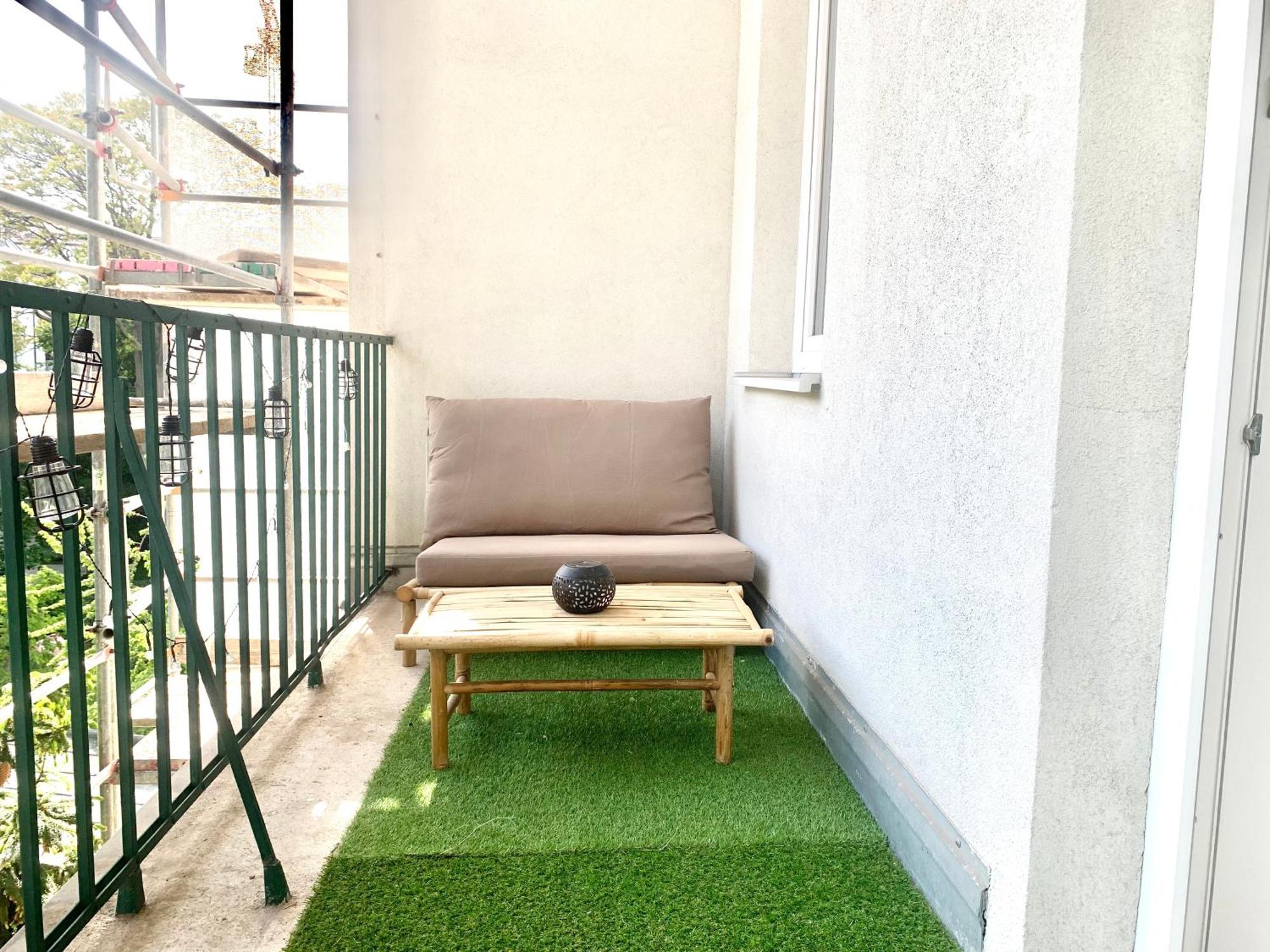 Bamboo City Apartment : A Cozy Family Haven In Vienna'S 9Th District Esterno foto